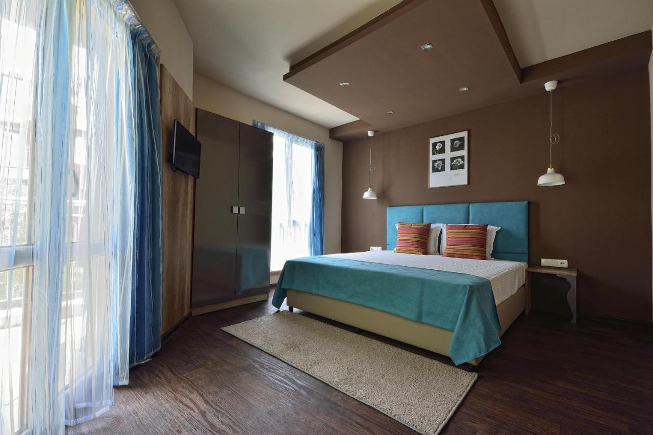 روس City Art Boutique Apartments المظهر الخارجي الصورة